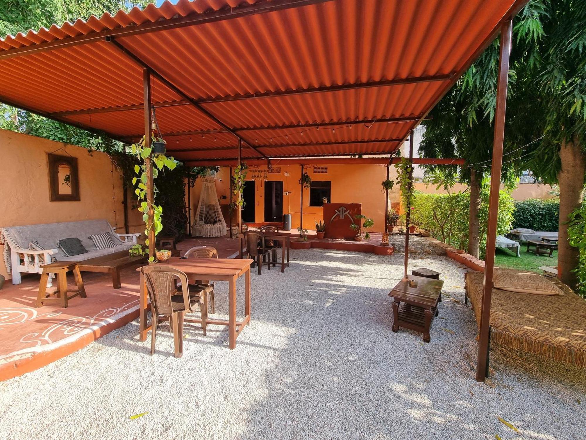 Karavan Kafe Pushkar Exterior photo